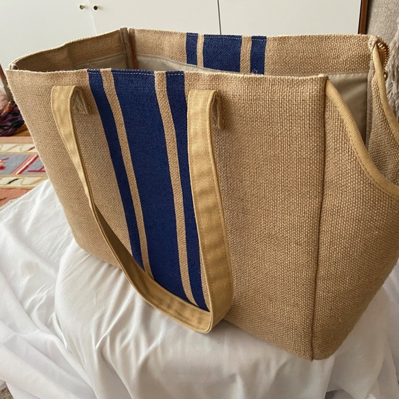 Houndstone Convertible Dog Carrier - Picture 8 of 15